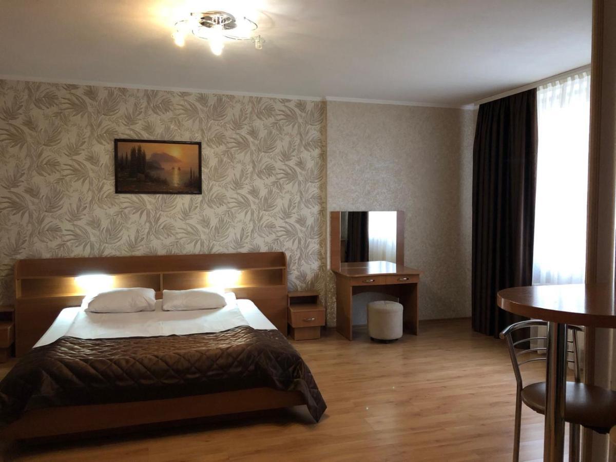 Comfort Hotel 3*