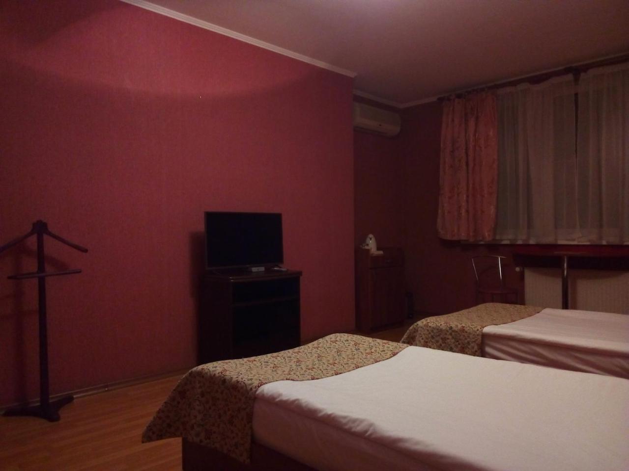 Comfort Hotel 3*